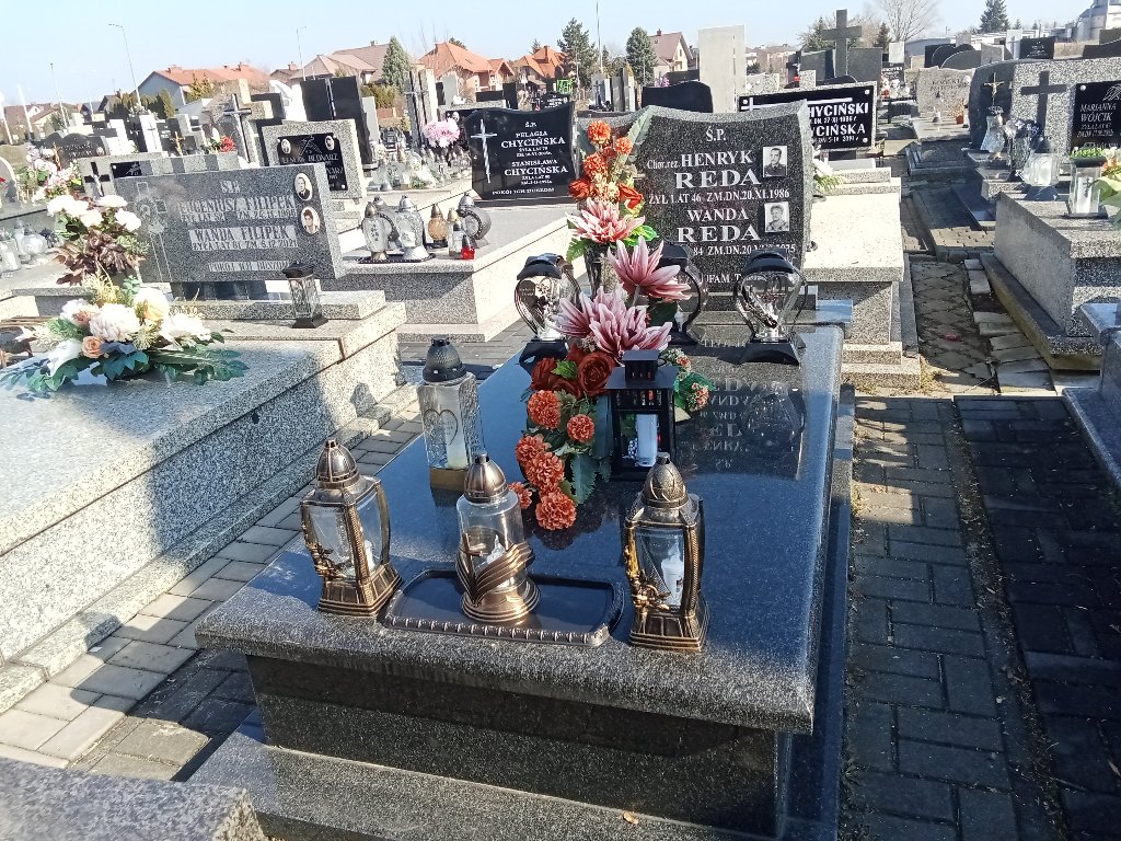 Grób Henryk Reda