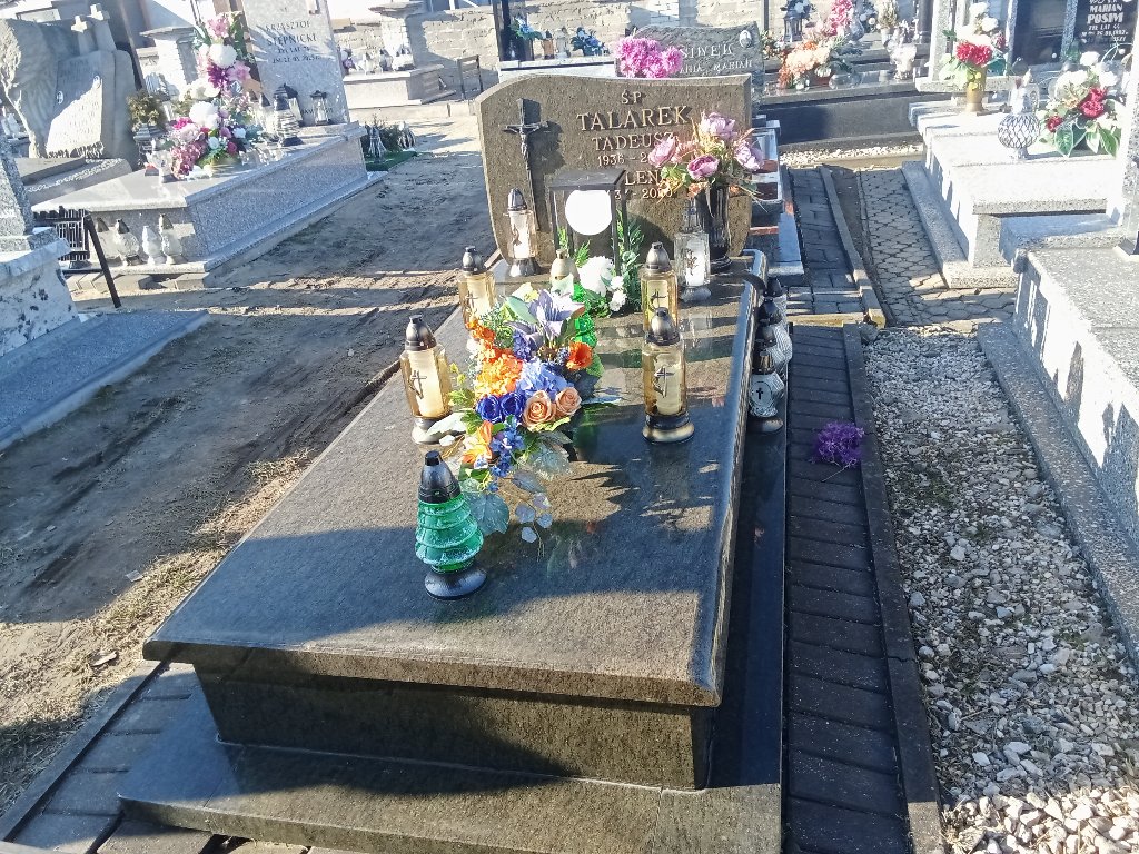 Grób TOMASZ TALAREK